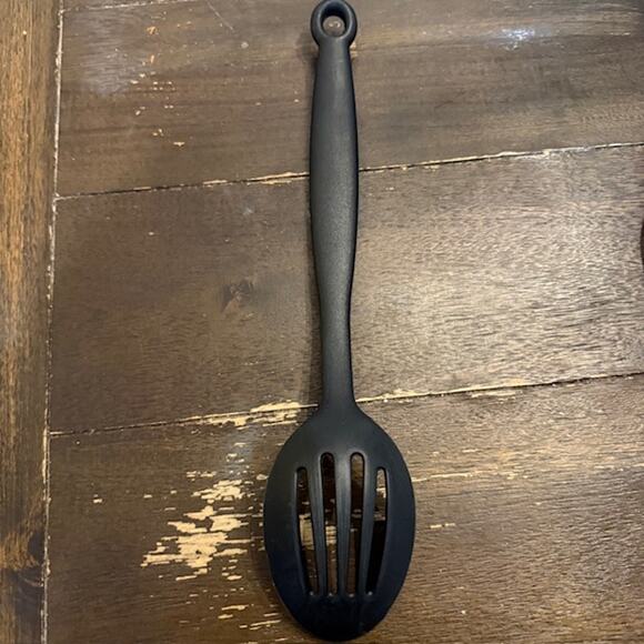 KitchenAid Slotted Spoon Silicone Black - Picture 5 of 5